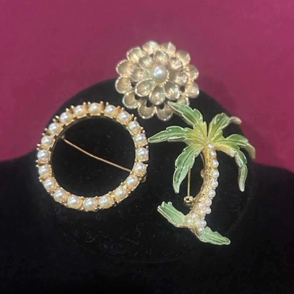 🏖️VINTAGE 3 Pearl Gold Tone BROOCHES
